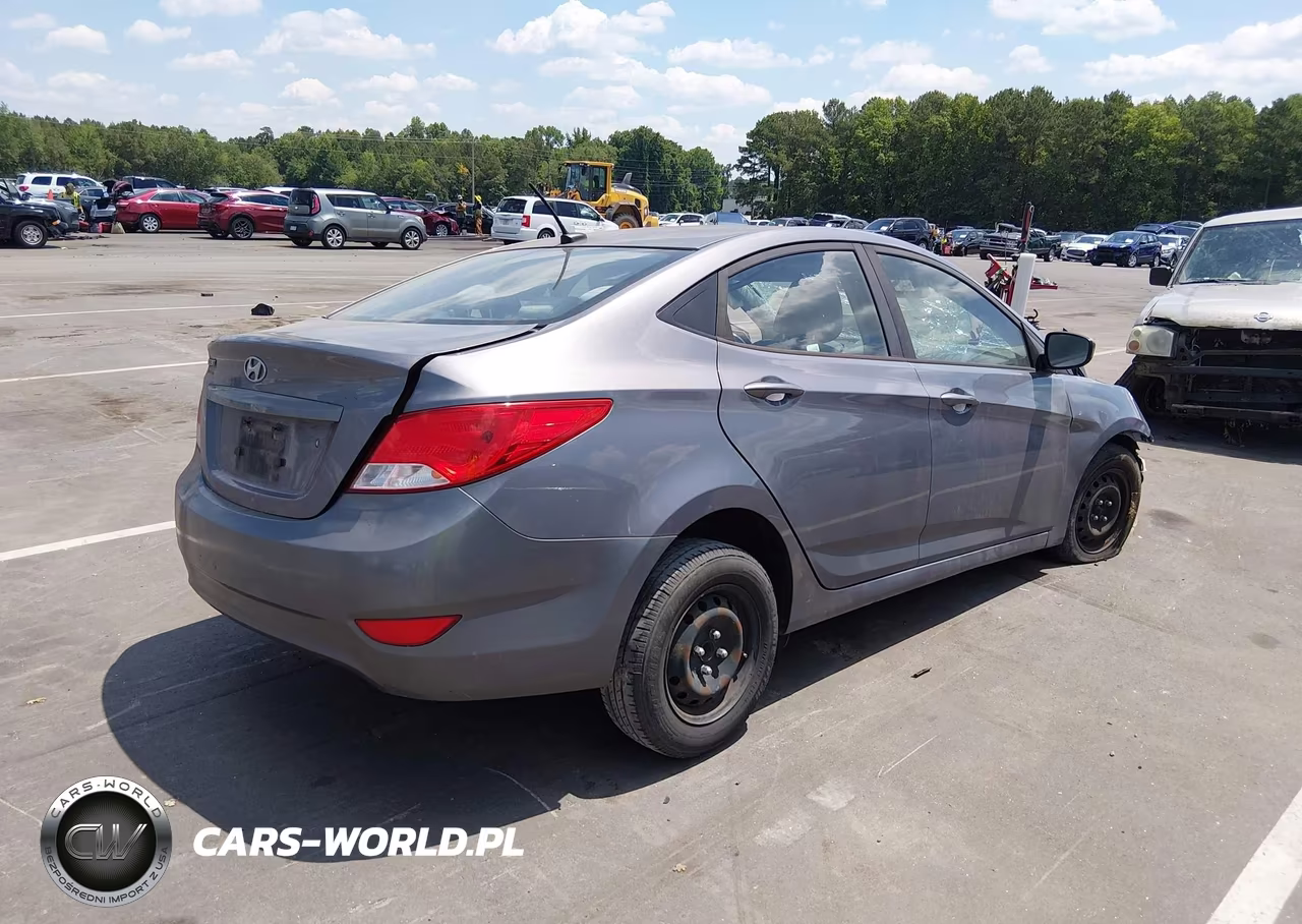 2017 Hyundai Accent Se VIN:KMHCT4AE9HU313246 - 4