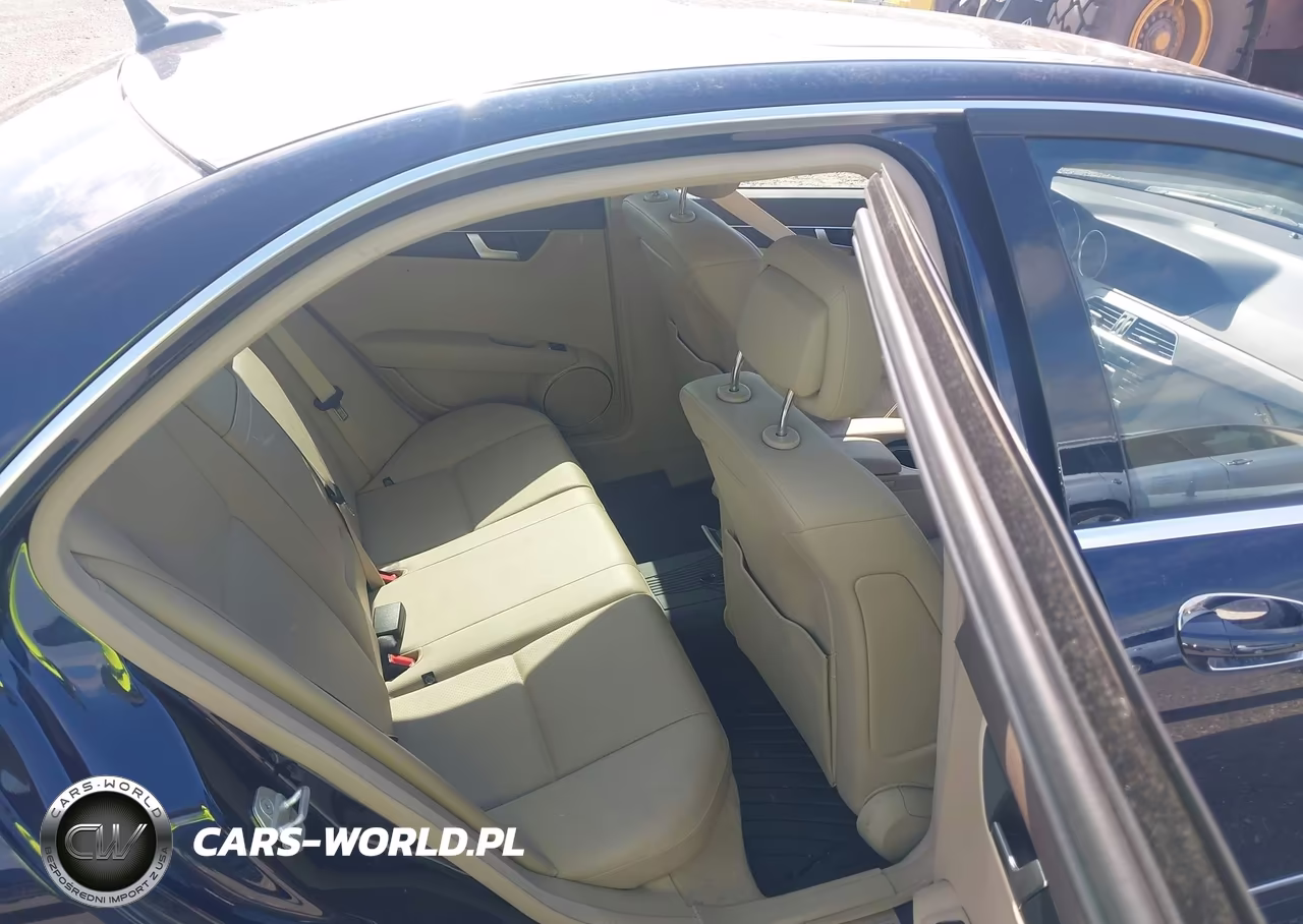 2012 Mercedes-Benz C 250 Sport VIN:WDDGF4HB6CR233333 - 8