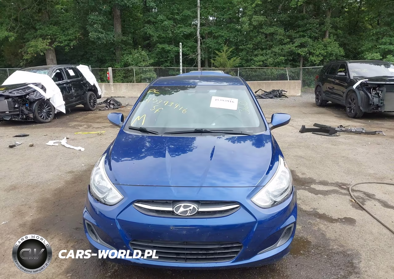 2015 Hyundai Accent Gls VIN:KMHCT4AE0FU924716 - 12