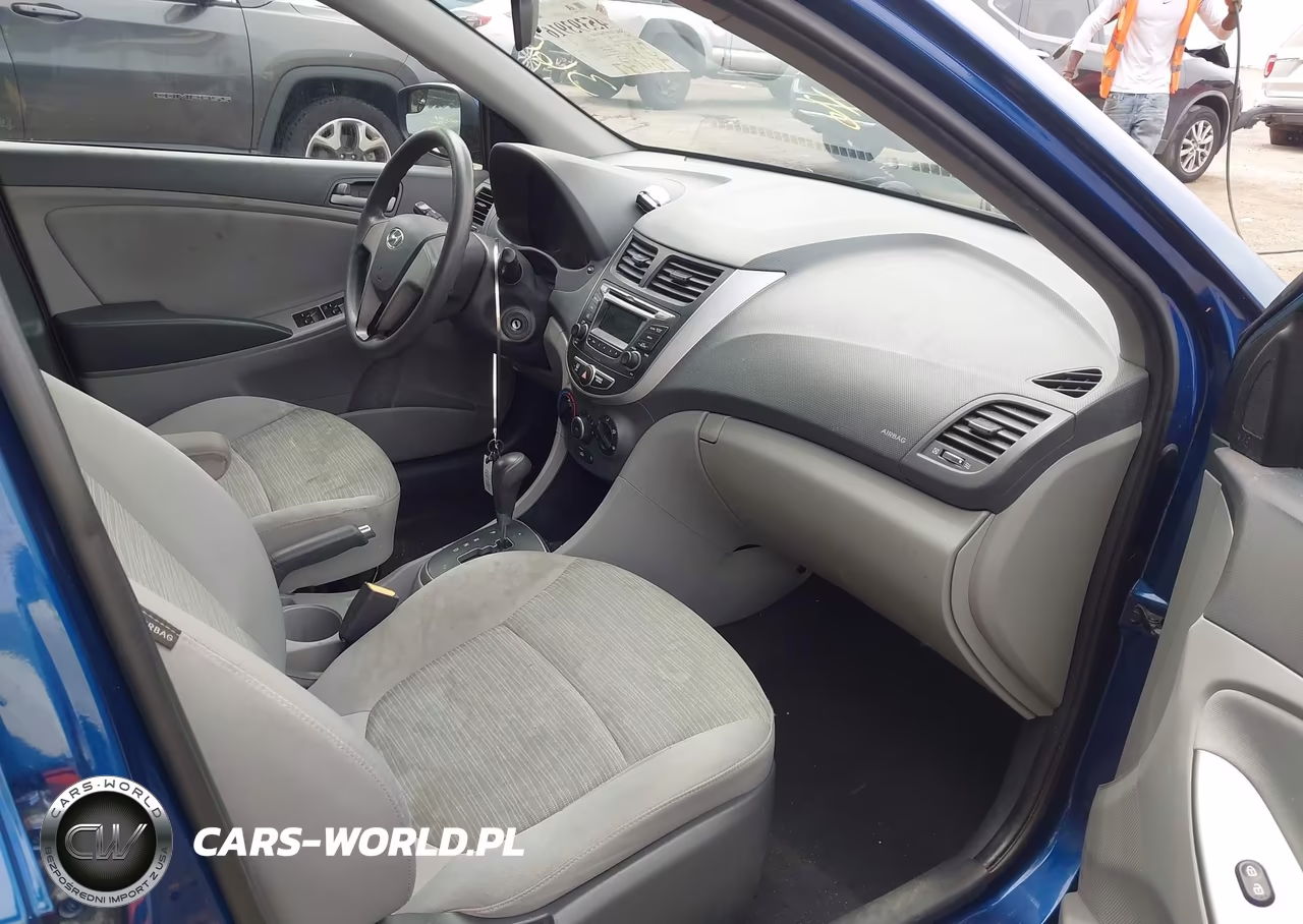 2015 Hyundai Accent Gls VIN:KMHCT4AE0FU924716 - 5