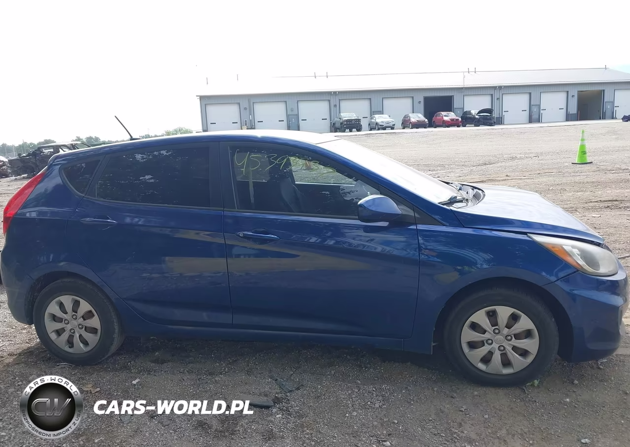 2015 Hyundai Accent Gs VIN:KMHCT5AE2FU228378 - 13
