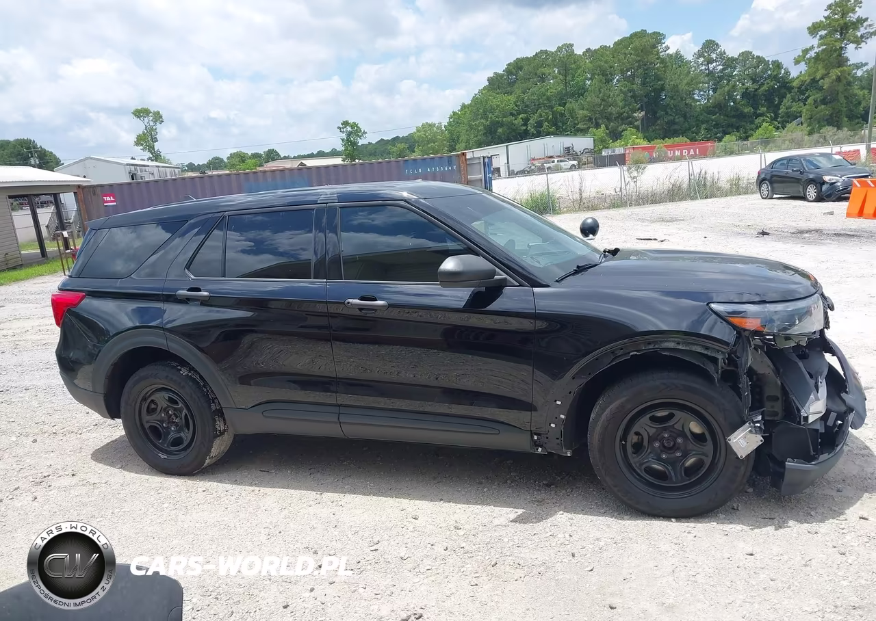 2023 Ford Police Interceptor Utility VIN:1FM5K8ACXPGC00856 - 13