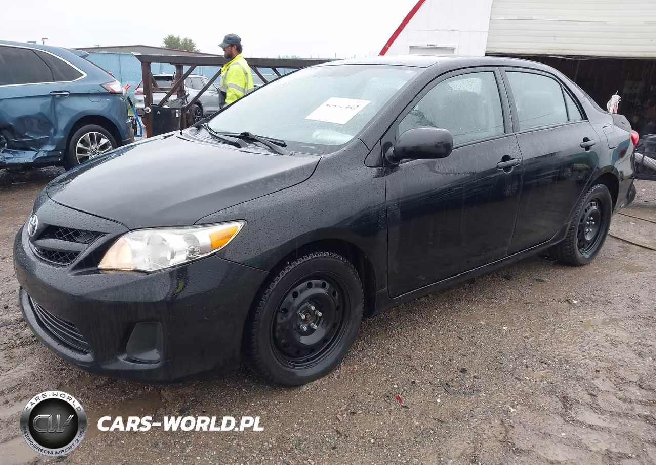 2012 Toyota Corolla Le VIN:2T1BU4EE5CC851794 - 2