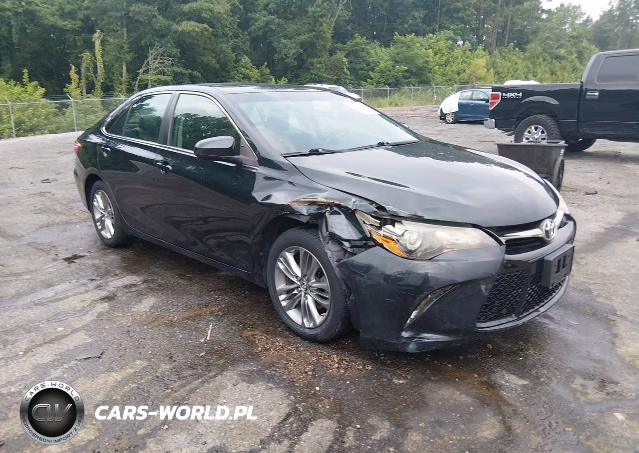 2016 Toyota Camry Se – zdjęcie 1 z 18