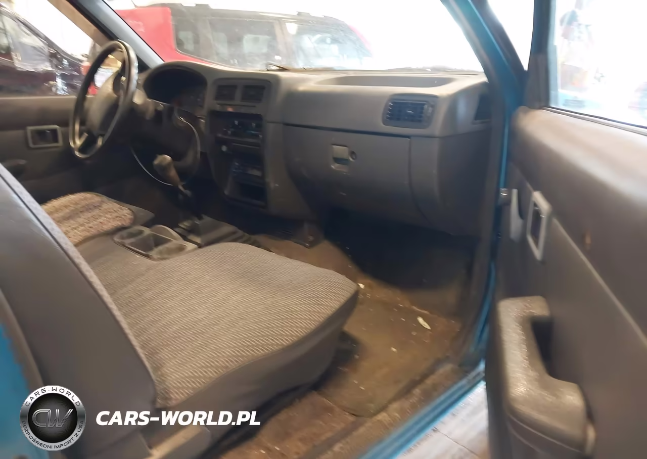 1997 Nissan 4X4 Truck Xe VIN:1N6SD11Y1VC328828 - 5