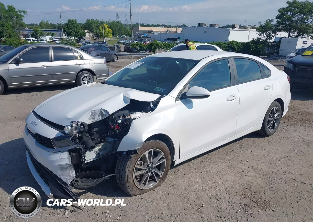 2023 Kia Forte Lxs VIN:3KPF24AD8PE590642 - 2