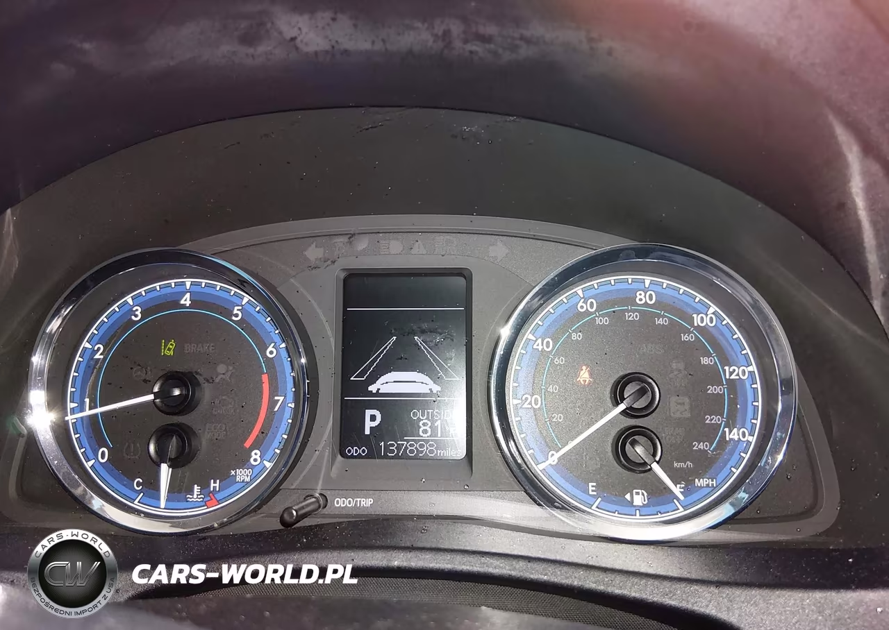 2018 Toyota Corolla Le VIN:2T1BURHE3JC041568 - 7
