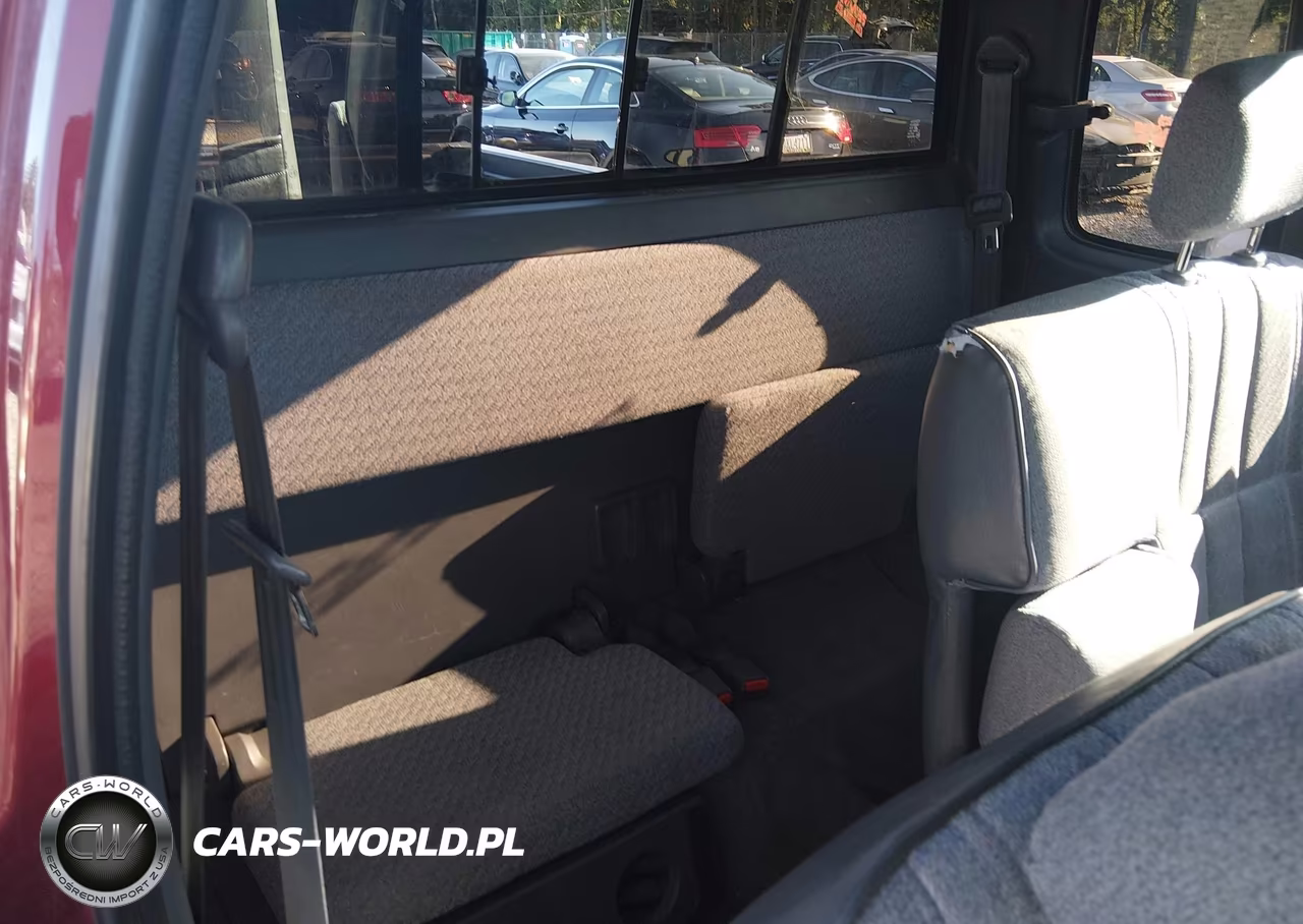 1997 Toyota Tacoma VIN:4TAVL52N0VZ315575 - 18
