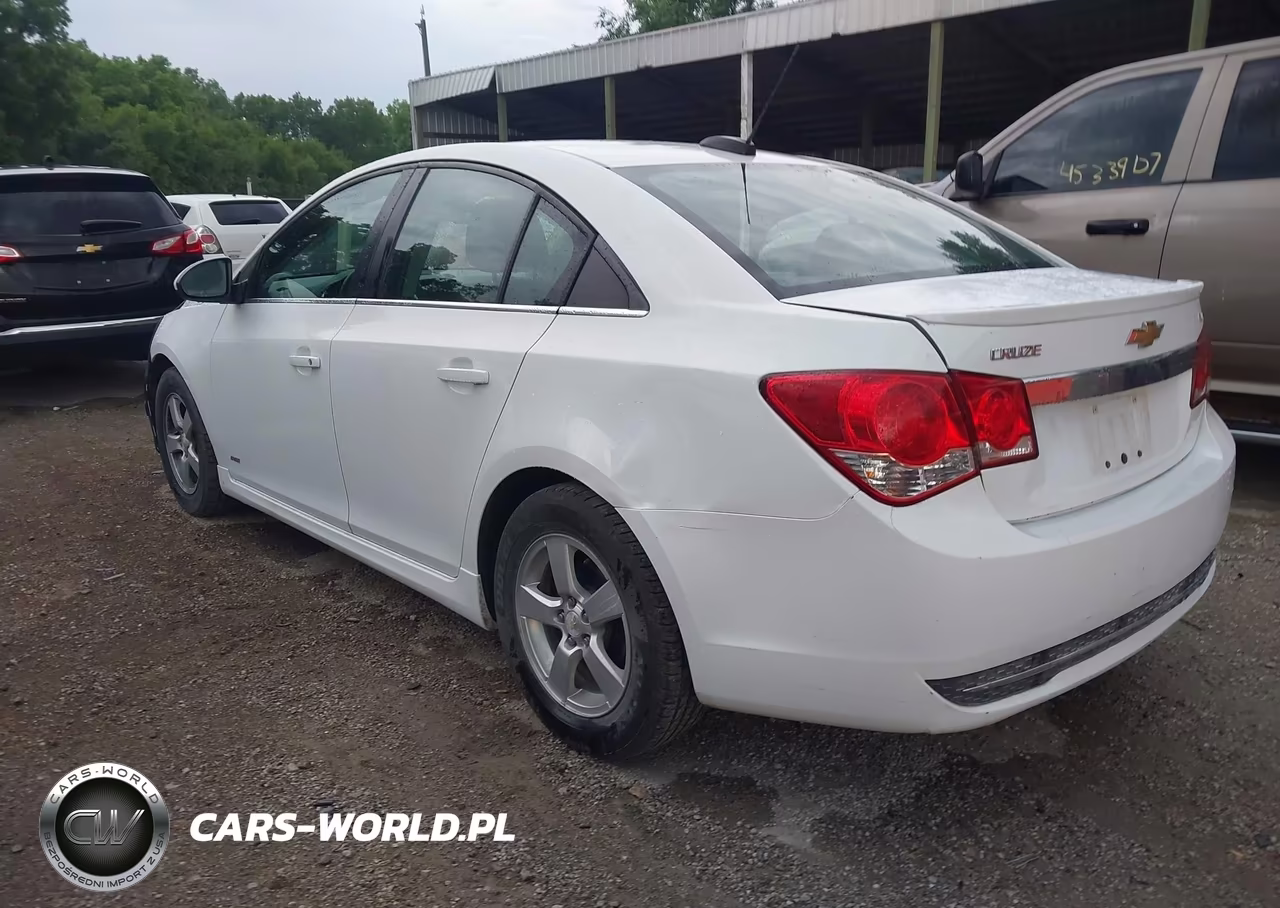 2015 Chevrolet Cruze 1Lt Auto VIN:1G1PC5SB3F7254411 - 3