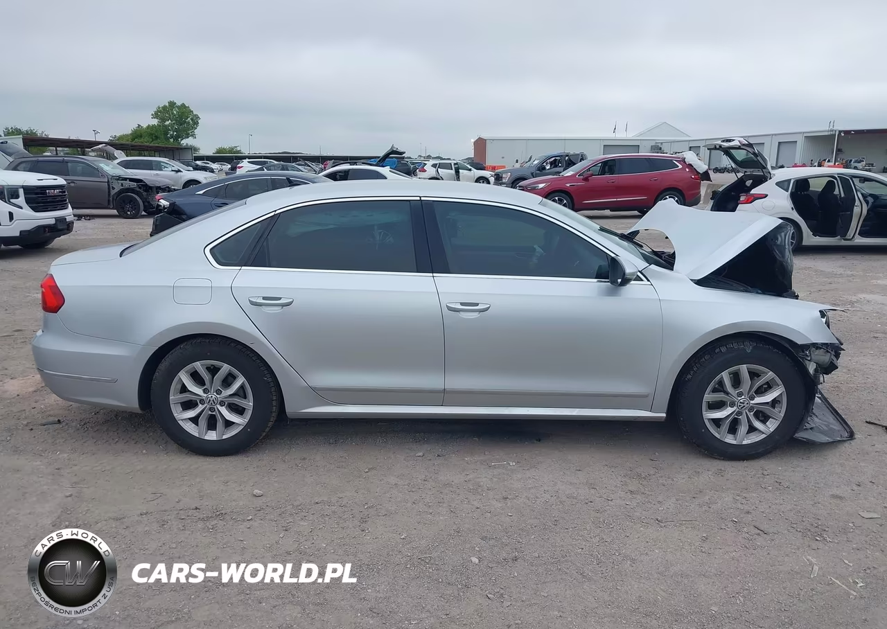2016 Volkswagen Passat 1.8T S VIN:1VWAS7A38GC027727 - 14