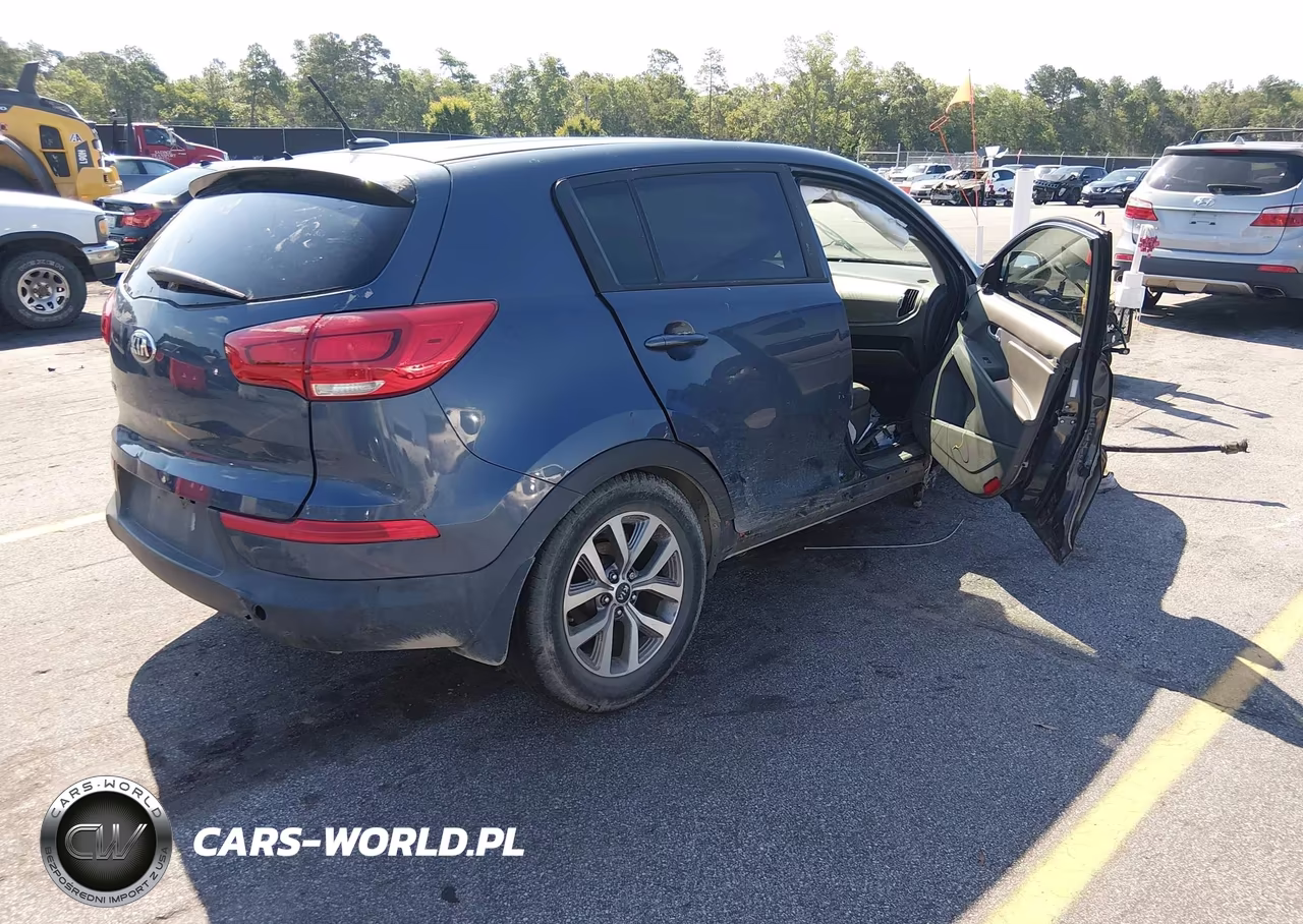 2016 Kia Sportage Lx VIN:KNDPB3AC7G7861681 - 4