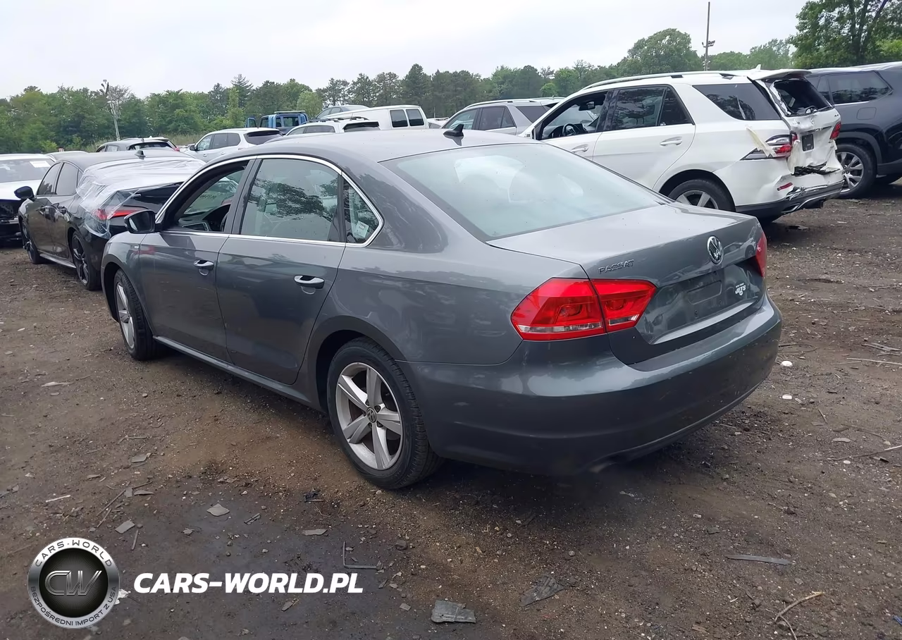2014 Volkswagen Passat 1.8T Wolfsburg Edition VIN:1VWAS7A32EC034346 - 3