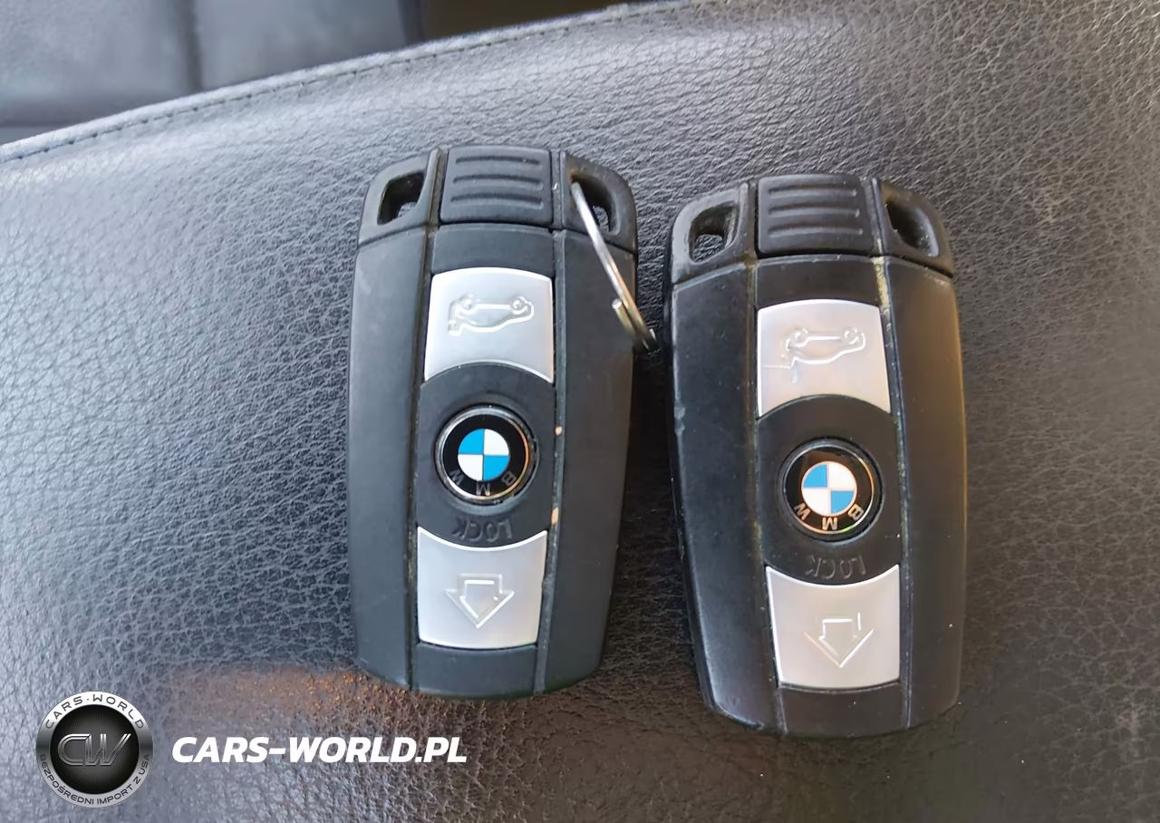 2008 BMW 328I VIN:WBAWL13558PX18481 - 11