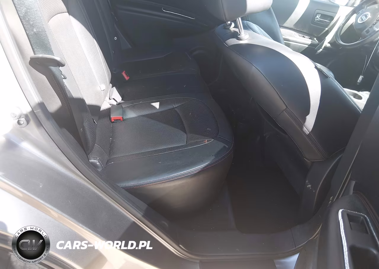 2011 Nissan Rogue Sv VIN:JN8AS5MT4BW574797 - 8