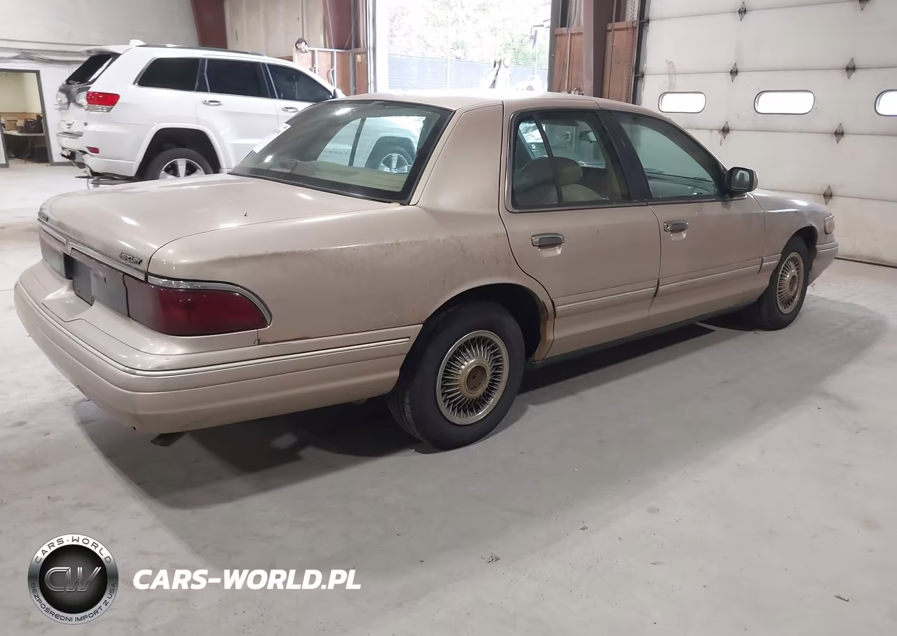 1997 Mercury Grand Marquis Gs VIN:2MELM74W2VX667202 - 4