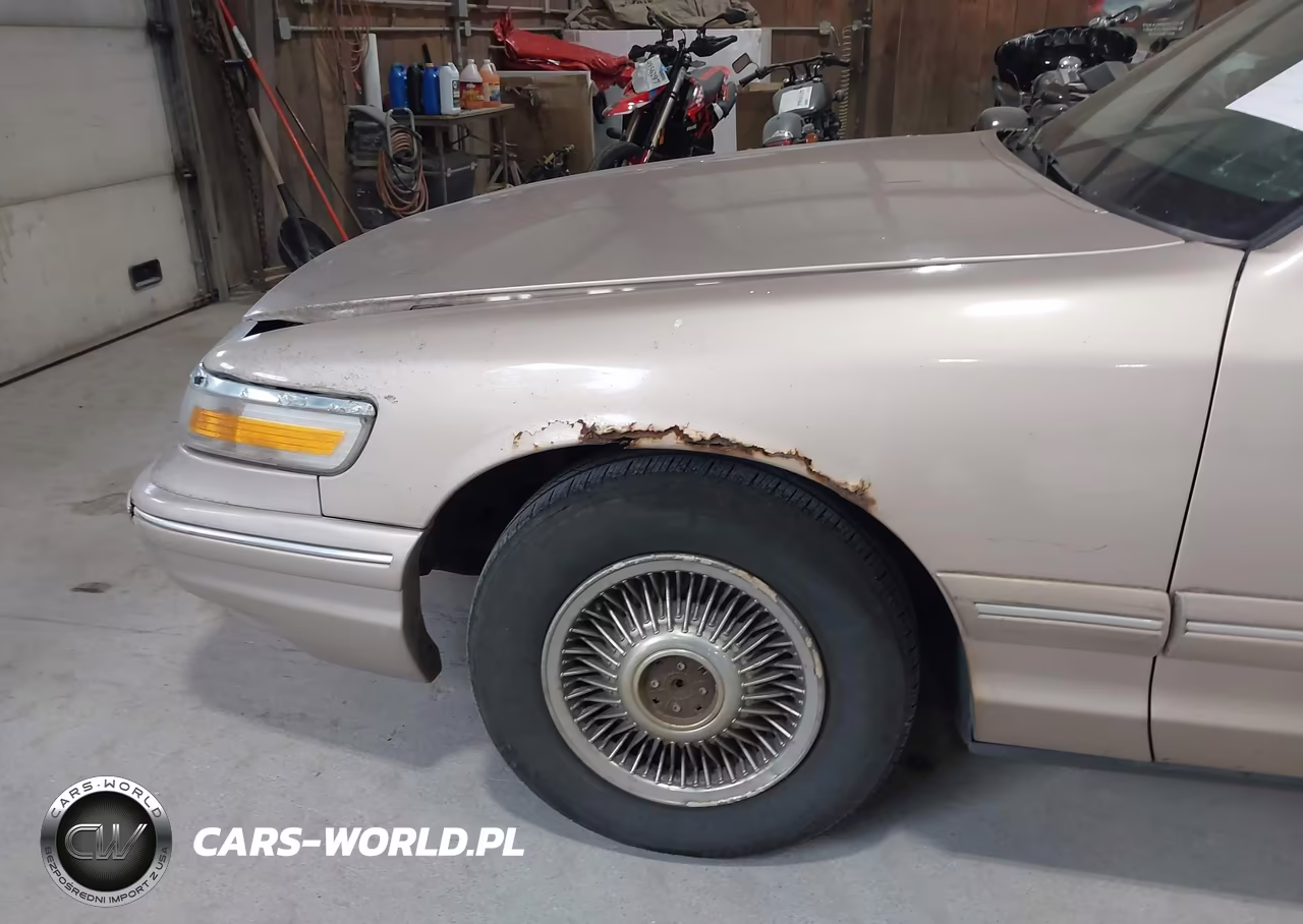 1997 Mercury Grand Marquis Gs VIN:2MELM74W2VX667202 - 6