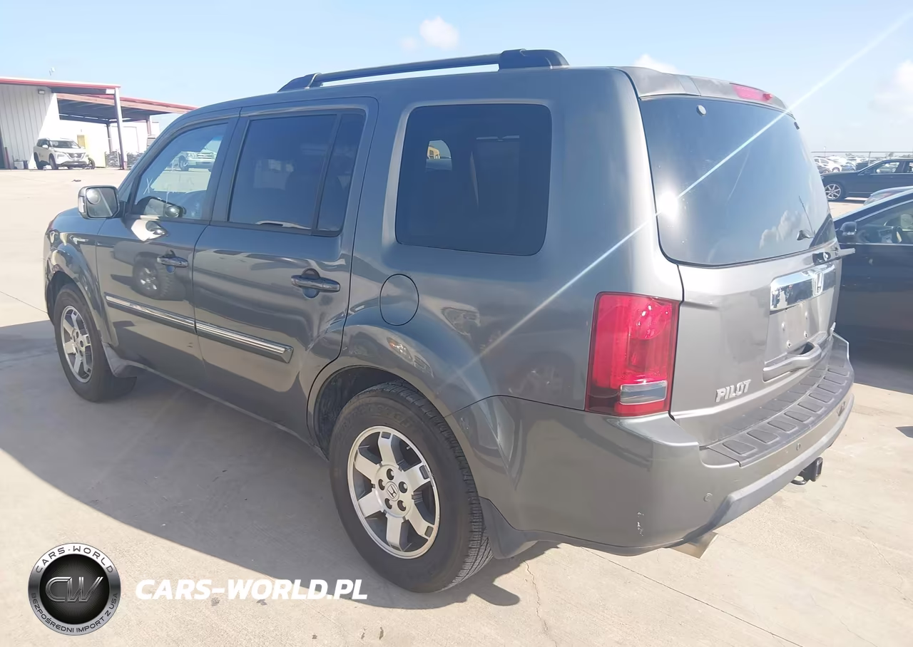 2009 Honda Pilot Touring VIN:5FNYF48979B013614 - 3