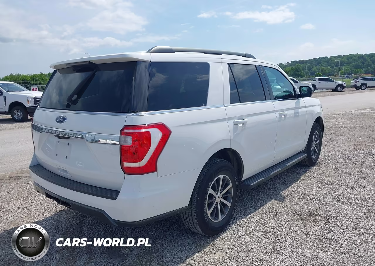 2018 Ford Expedition Xl VIN:1FMJU1GTXJEA50791 - 4