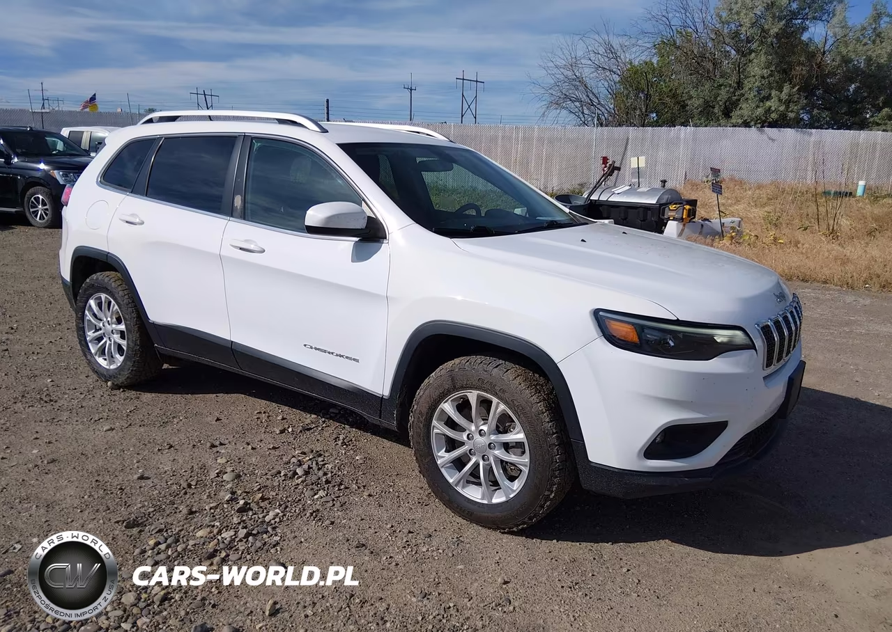2019 Jeep Cherokee Latitude 4X4 – zdjęcie 1 z 16