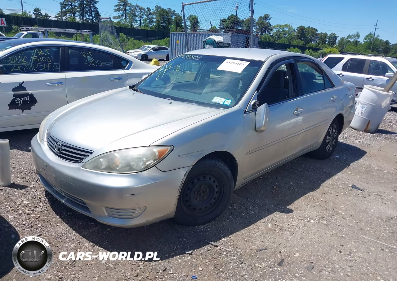 2005 Toyota Camry Le VIN:4T1BE30K65U077657 - 2