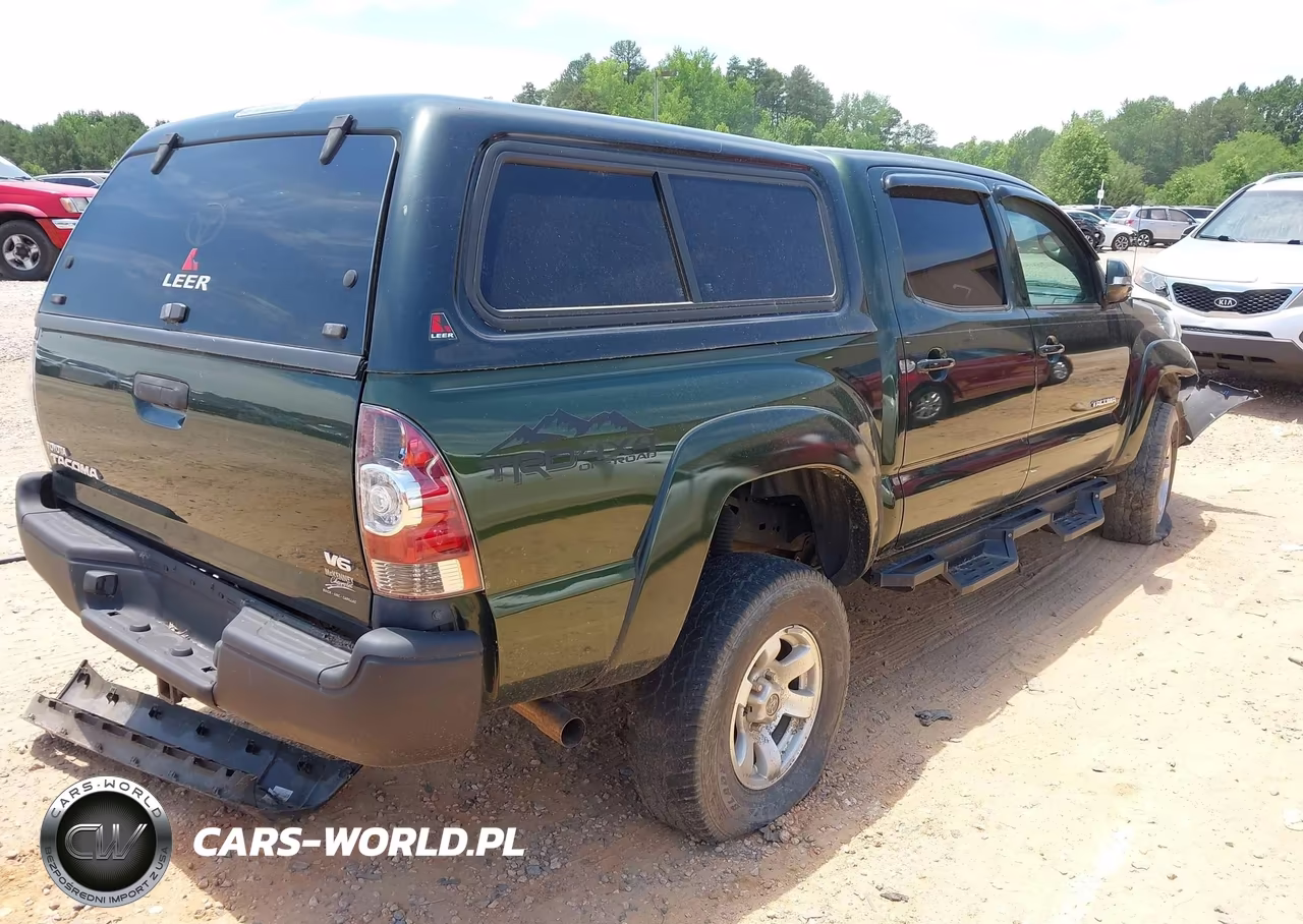 2013 Toyota Tacoma Base V6 VIN:5TFLU4EN5DX061659 - 4