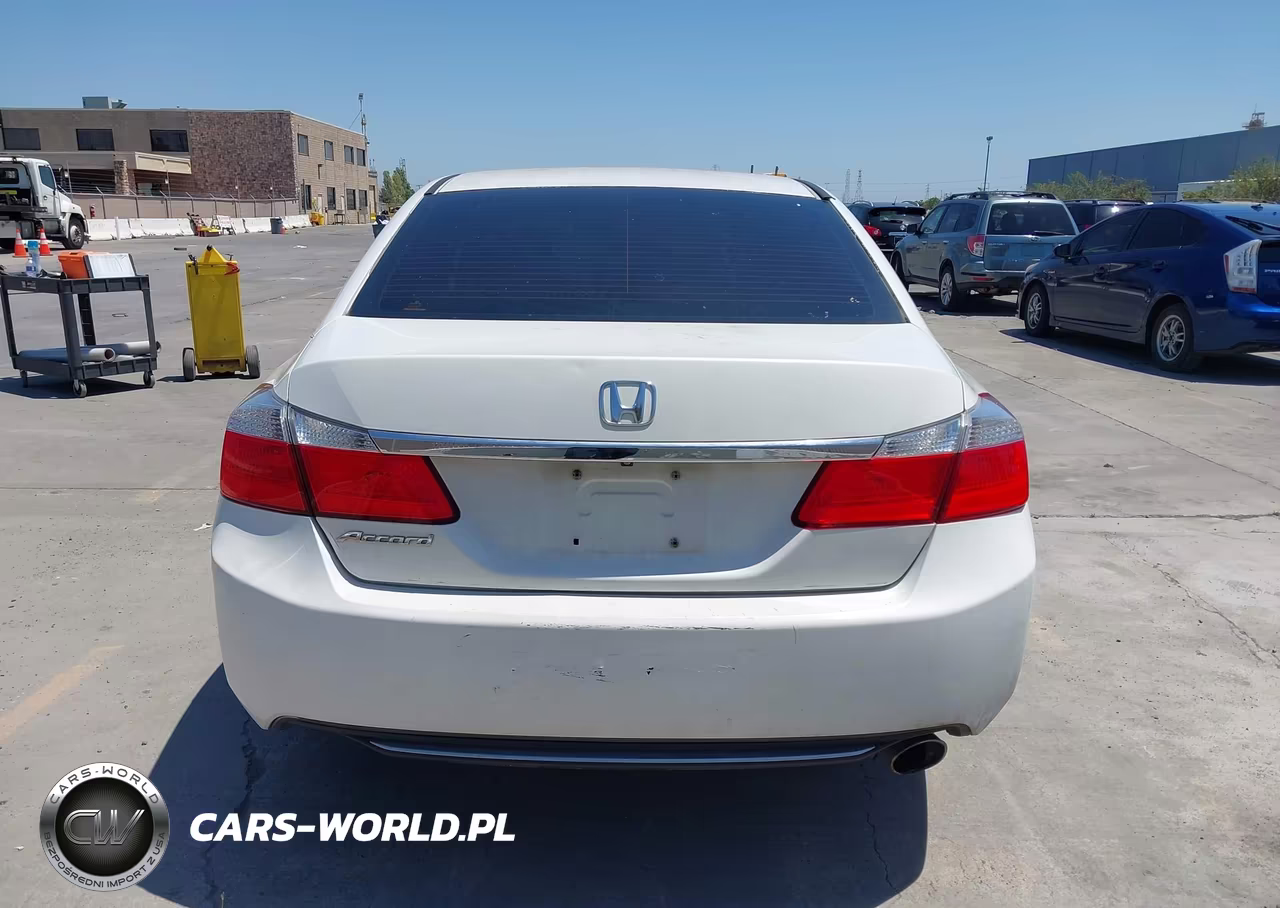 2015 Honda Accord Ex VIN:1HGCR2F77FA010693 - 17