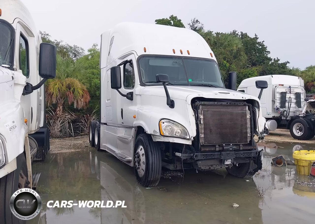 2017 Freightliner Cascadia 125