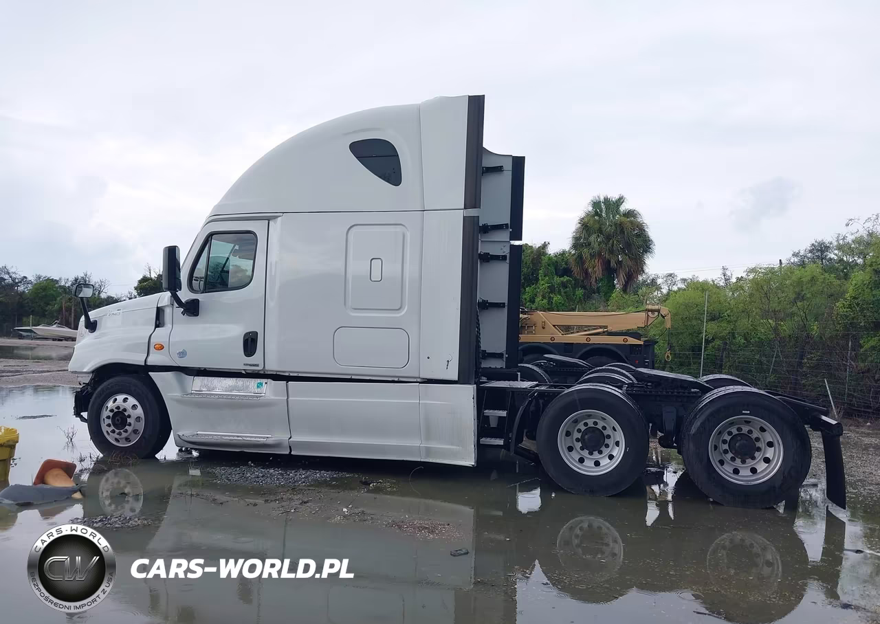 2017 Freightliner Cascadia 125 VIN:3AKJGLDR5HSHJ4226 - 14