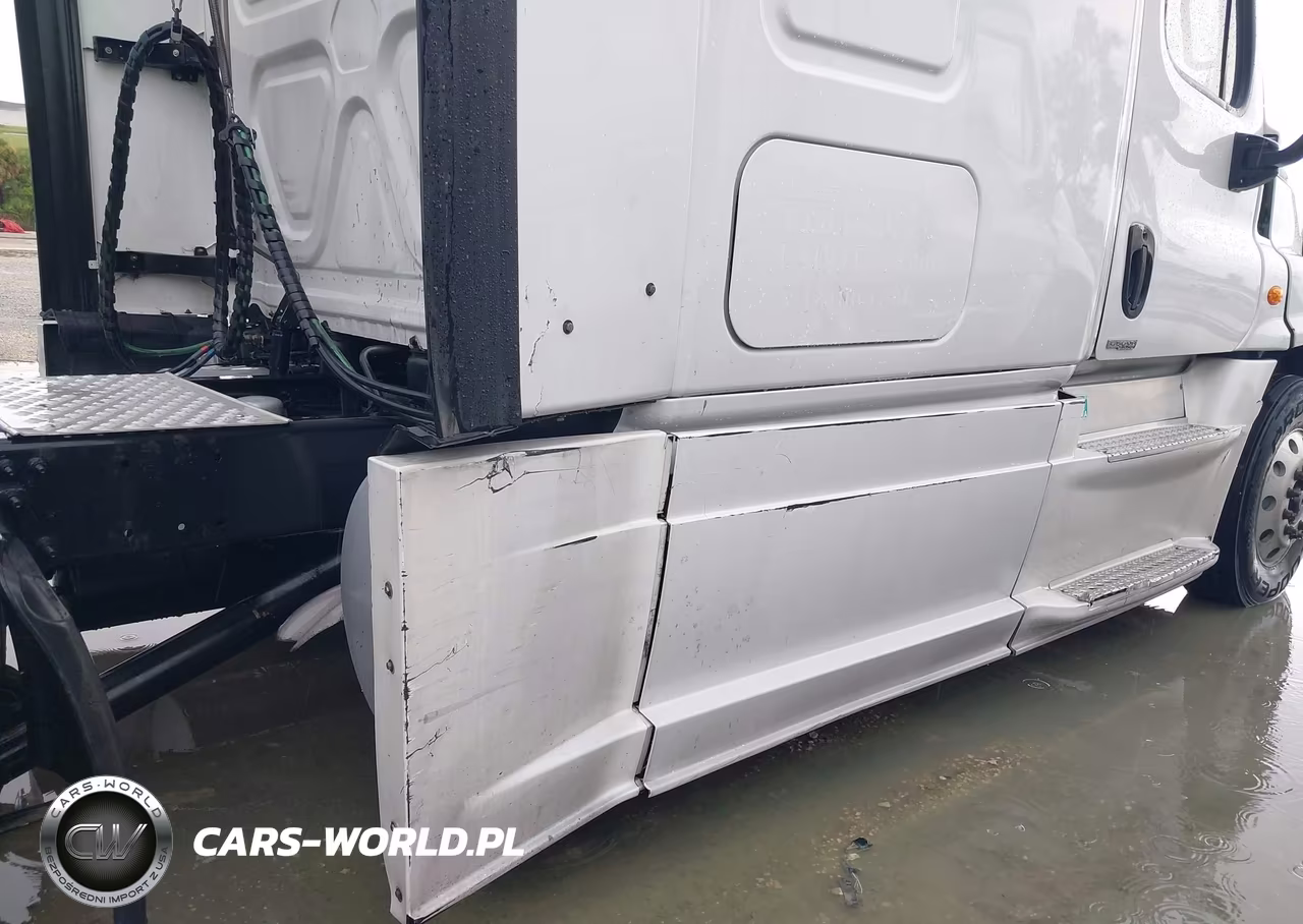 2017 Freightliner Cascadia 125 VIN:3AKJGLDR5HSHJ4226 - 19