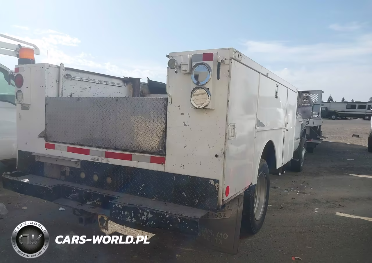 2002 Chevrolet C3500 Hd Chassis VIN:3GBKC34G12M104641 - 4