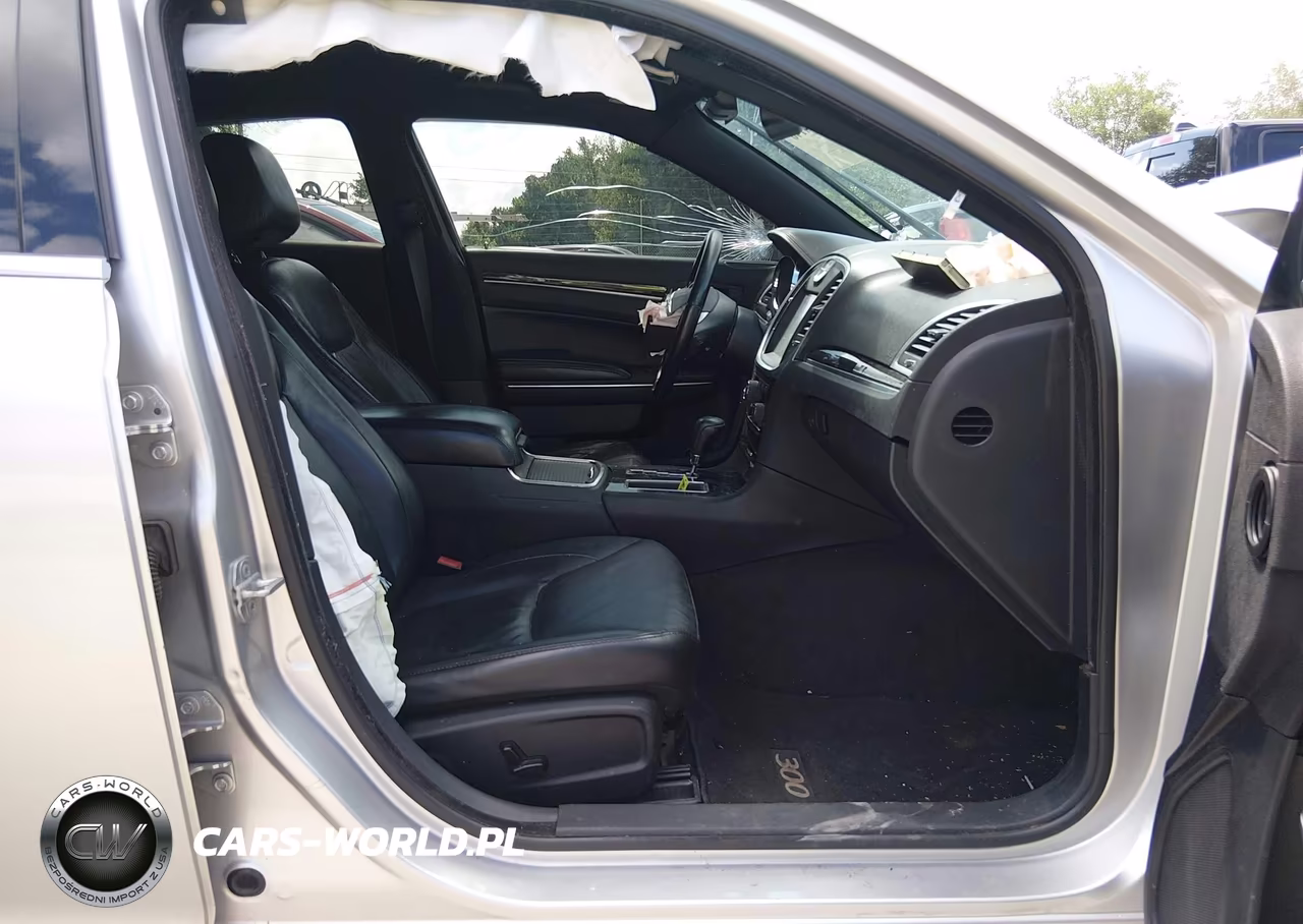2011 Chrysler 300 Limited VIN:2C3CA5CGXBH613844 - 5