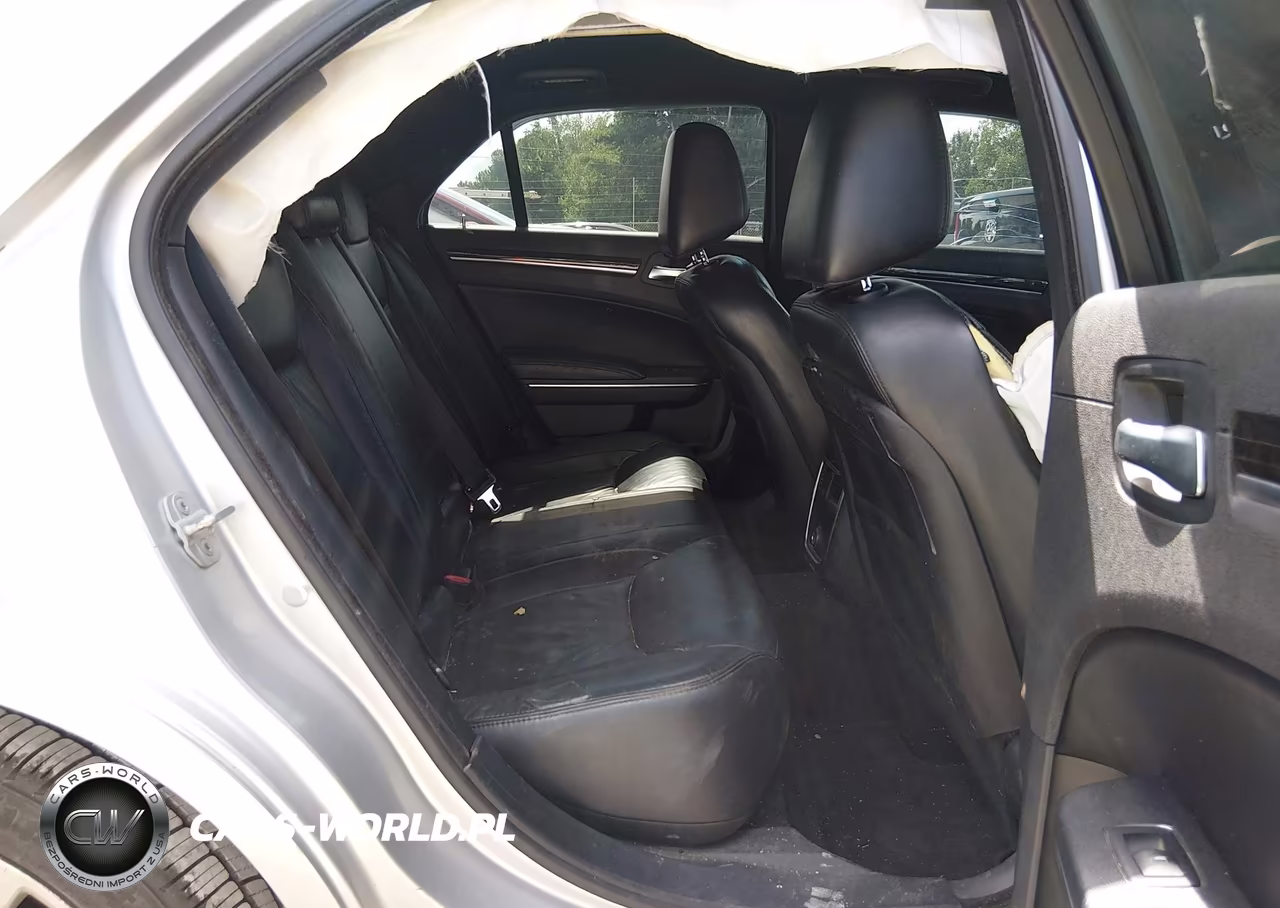 2011 Chrysler 300 Limited VIN:2C3CA5CGXBH613844 - 8