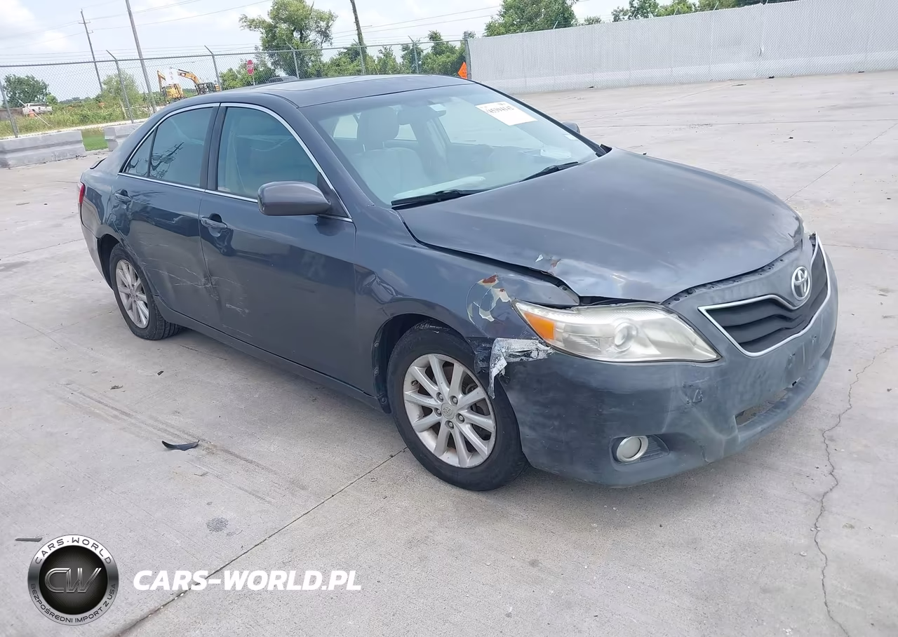 2011 Toyota Camry Xle V6 – zdjęcie 1 z 12