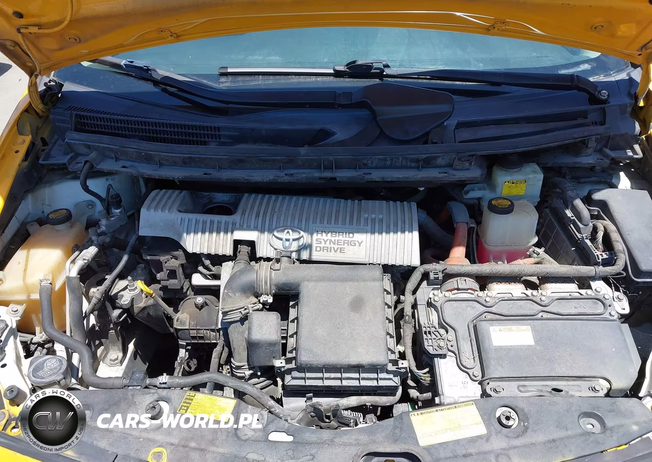 2014 Toyota Prius Three VIN:JTDKN3DU8E1768397 - 10
