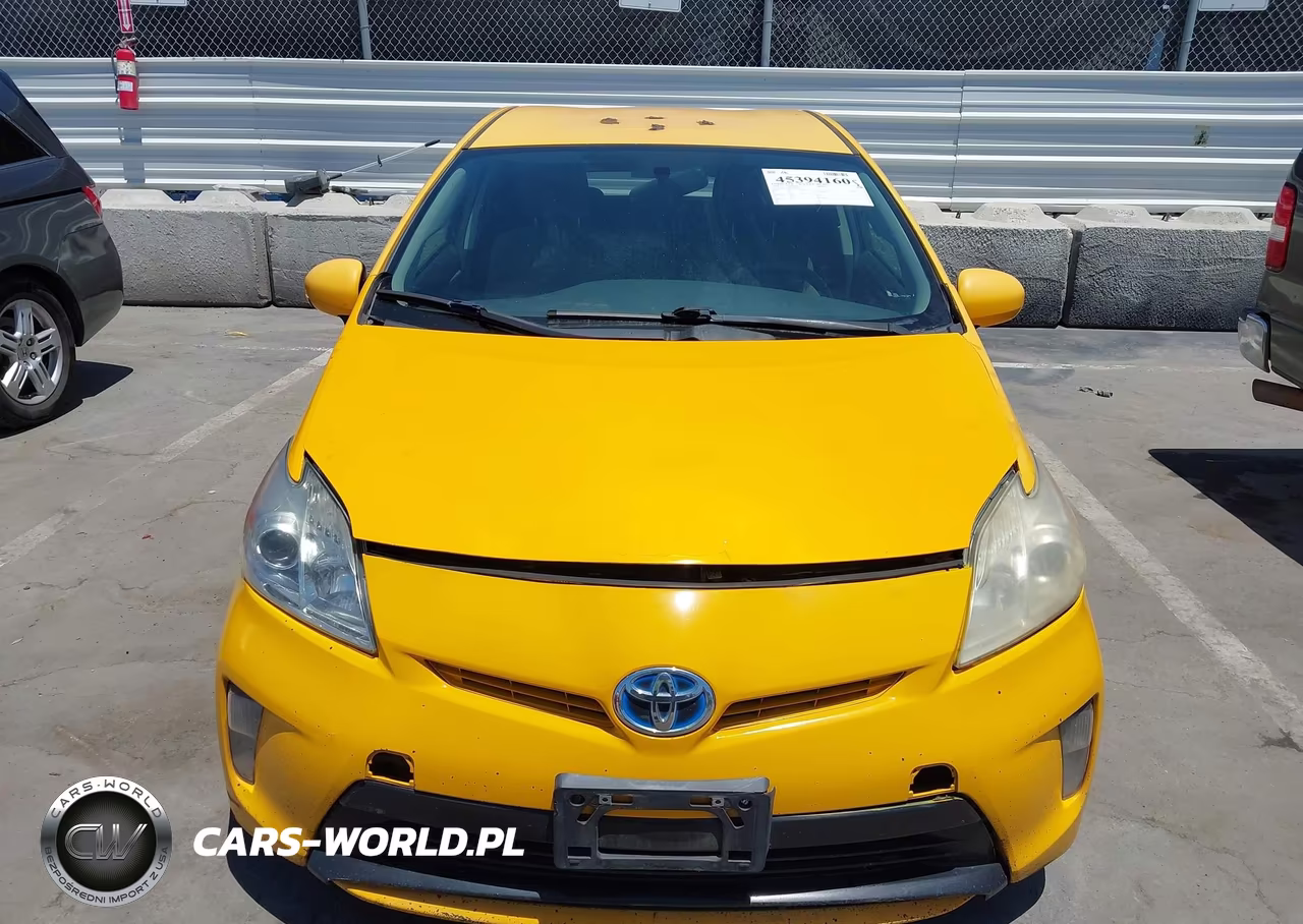 2014 Toyota Prius Three VIN:JTDKN3DU8E1768397 - 11