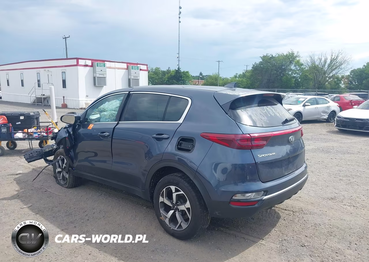 2020 Kia Sportage Lx VIN:KNDPMCAC2L7810688 - 3