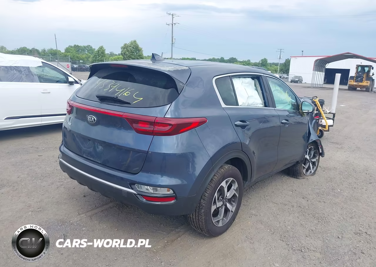 2020 Kia Sportage Lx VIN:KNDPMCAC2L7810688 - 4