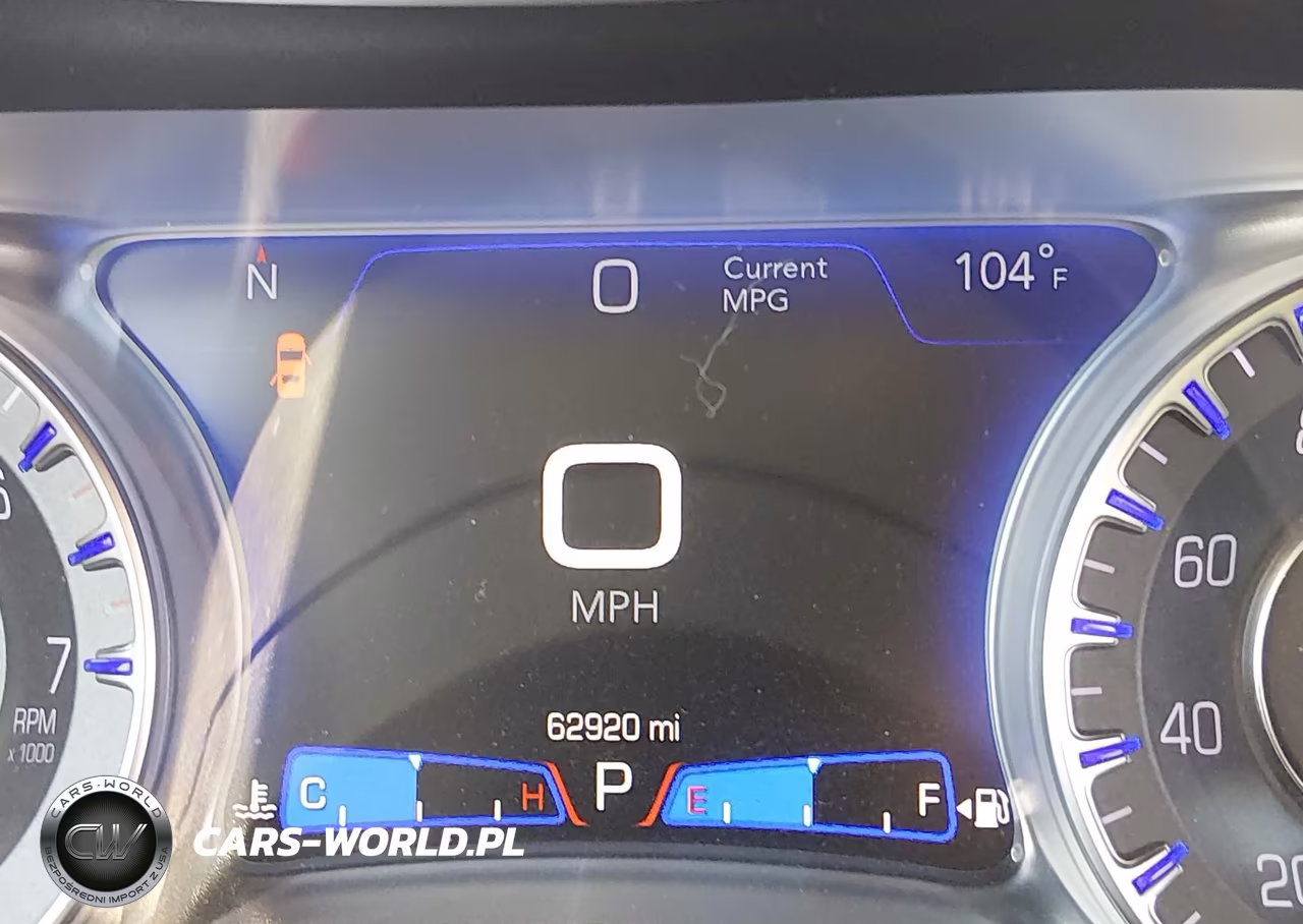 2020 Chrysler 300 Limited VIN:2C3CCAEG4LH108786 - 16