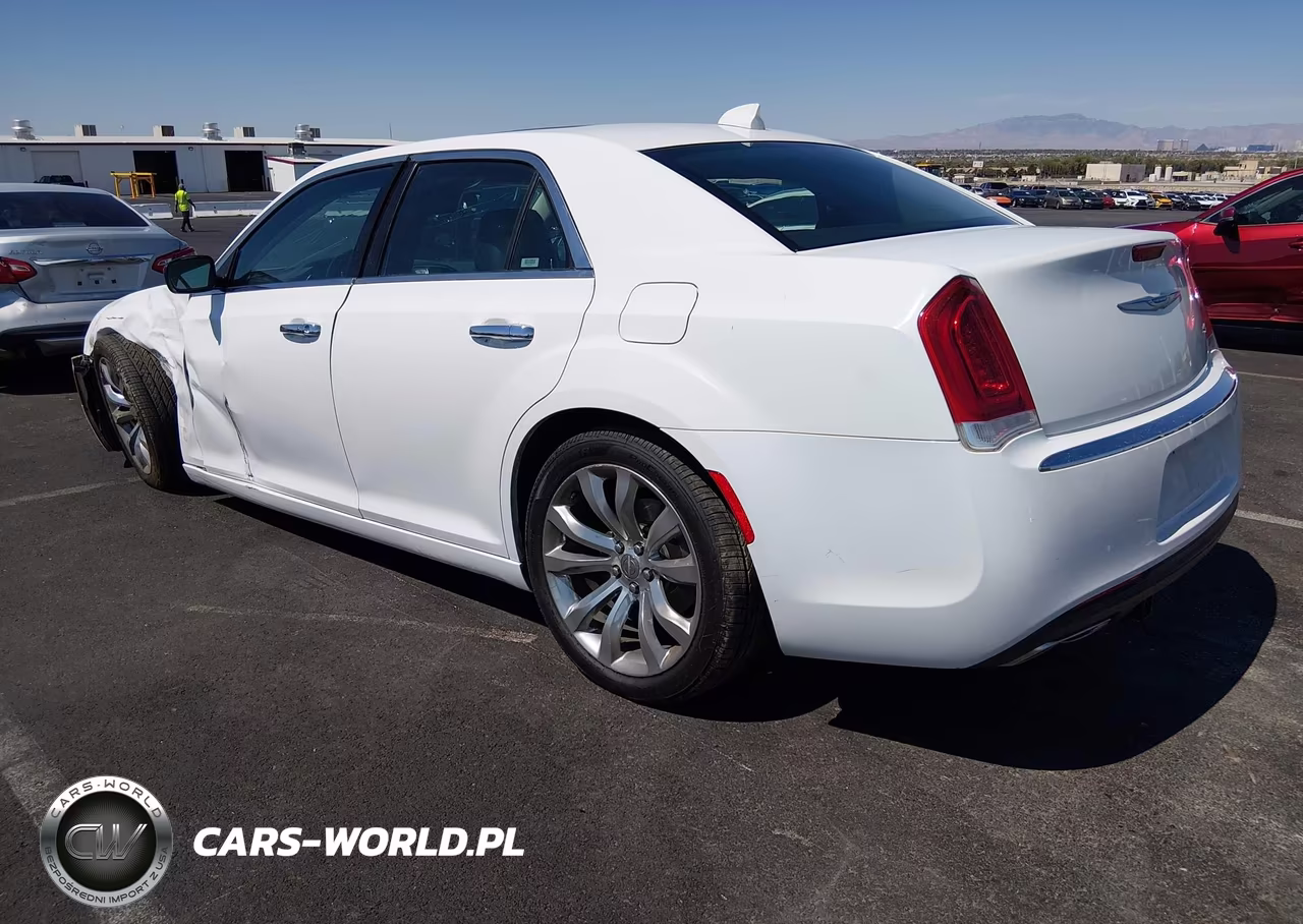 2020 Chrysler 300 Limited VIN:2C3CCAEG4LH108786 - 3