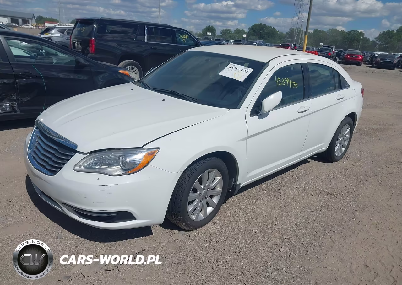2013 Chrysler 200 Touring VIN:1C3CCBBB2DN739222 - 2
