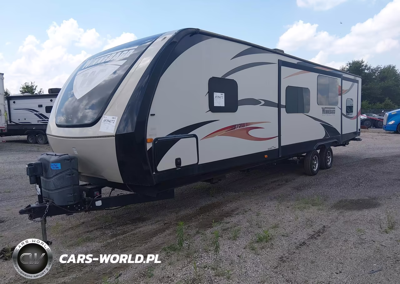 2015 Winnebago Other VIN:54CA11321F1E11224 - 2