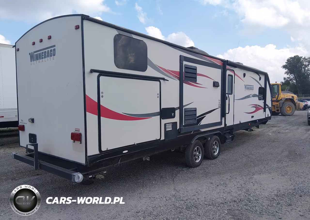 2015 Winnebago Other VIN:54CA11321F1E11224 - 4