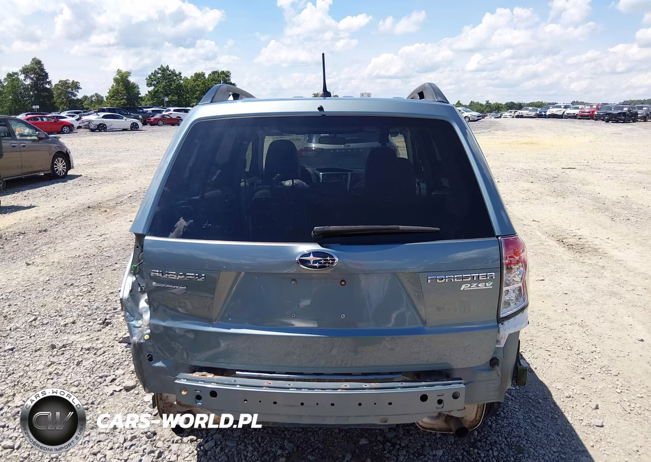 2012 Subaru Forester 2.5X Premium VIN:JF2SHACC9CH468751 - 17