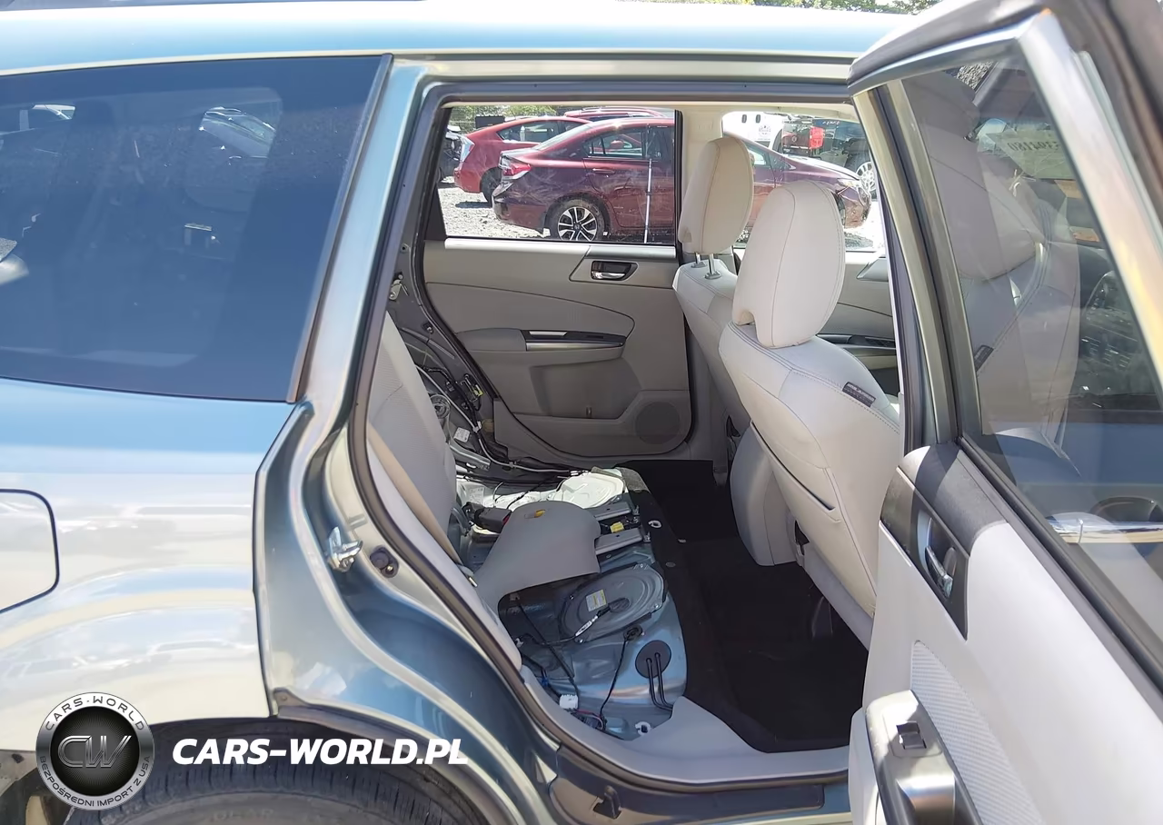 2012 Subaru Forester 2.5X Premium VIN:JF2SHACC9CH468751 - 8