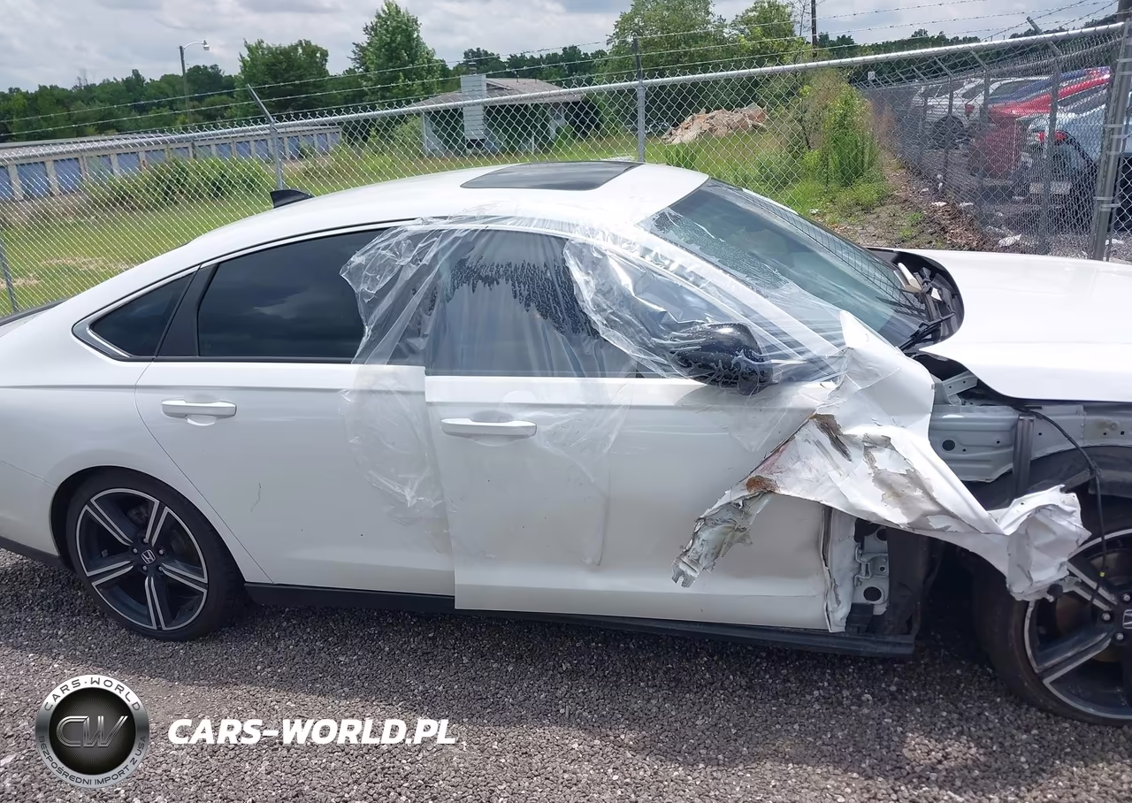 2024 Honda Accord Hybrid Sport VIN:1HGCY2F58RA041361 - 13