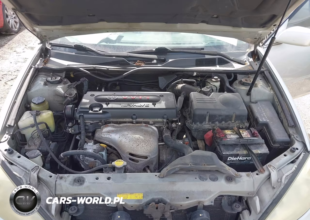 2003 Toyota Camry Le VIN:4T1BE32K33U697019 - 10