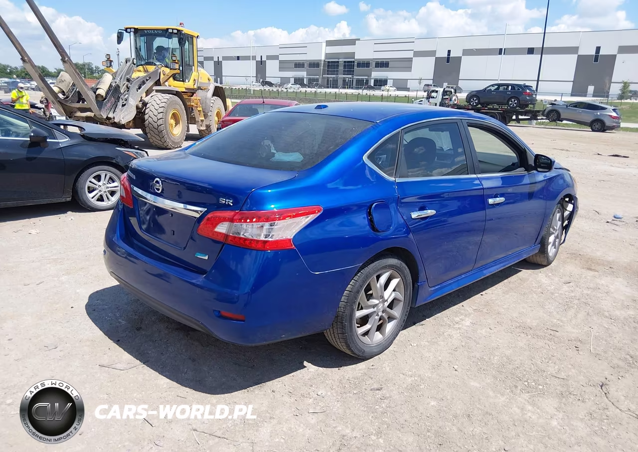 2013 Nissan Sentra Sr VIN:3N1AB7AP0DL724477 - 4