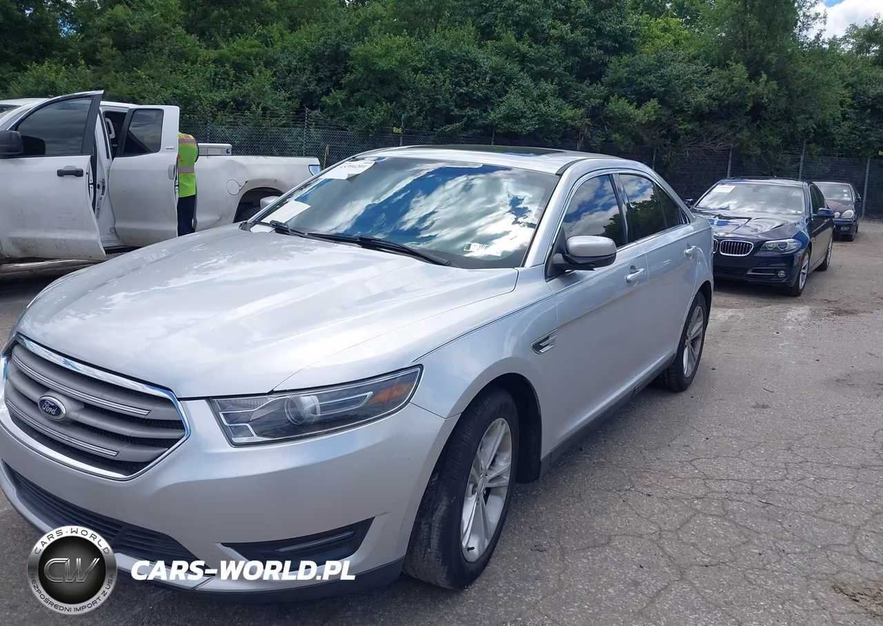 2015 Ford Taurus Sel VIN:1FAHP2E8XFG156495 - 2