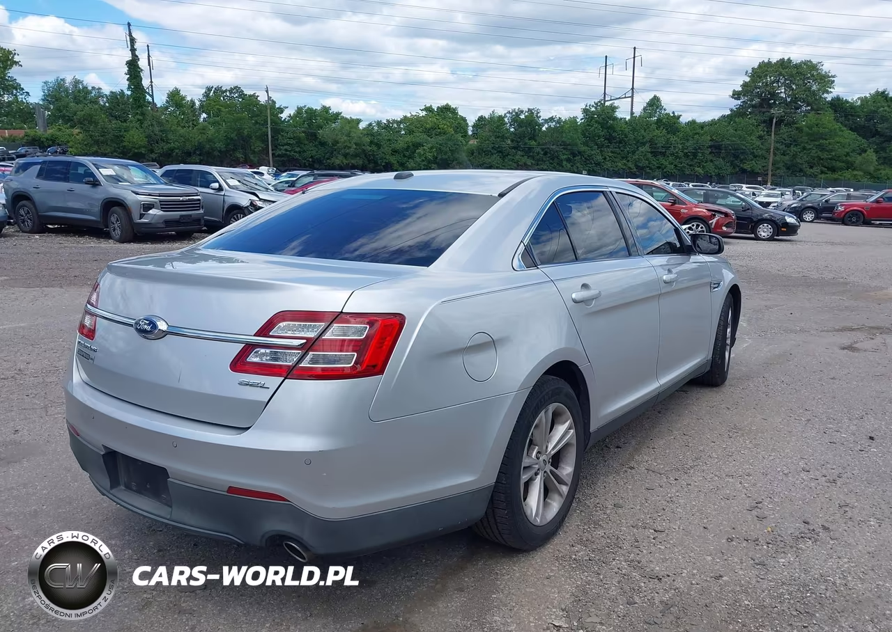 2015 Ford Taurus Sel VIN:1FAHP2E8XFG156495 - 4