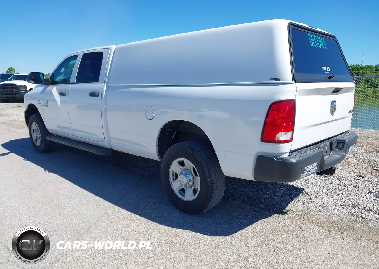 2017 Ram 3500 Tradesman 4X4 8' Box VIN:3C63R3GL0HG756009 - 3